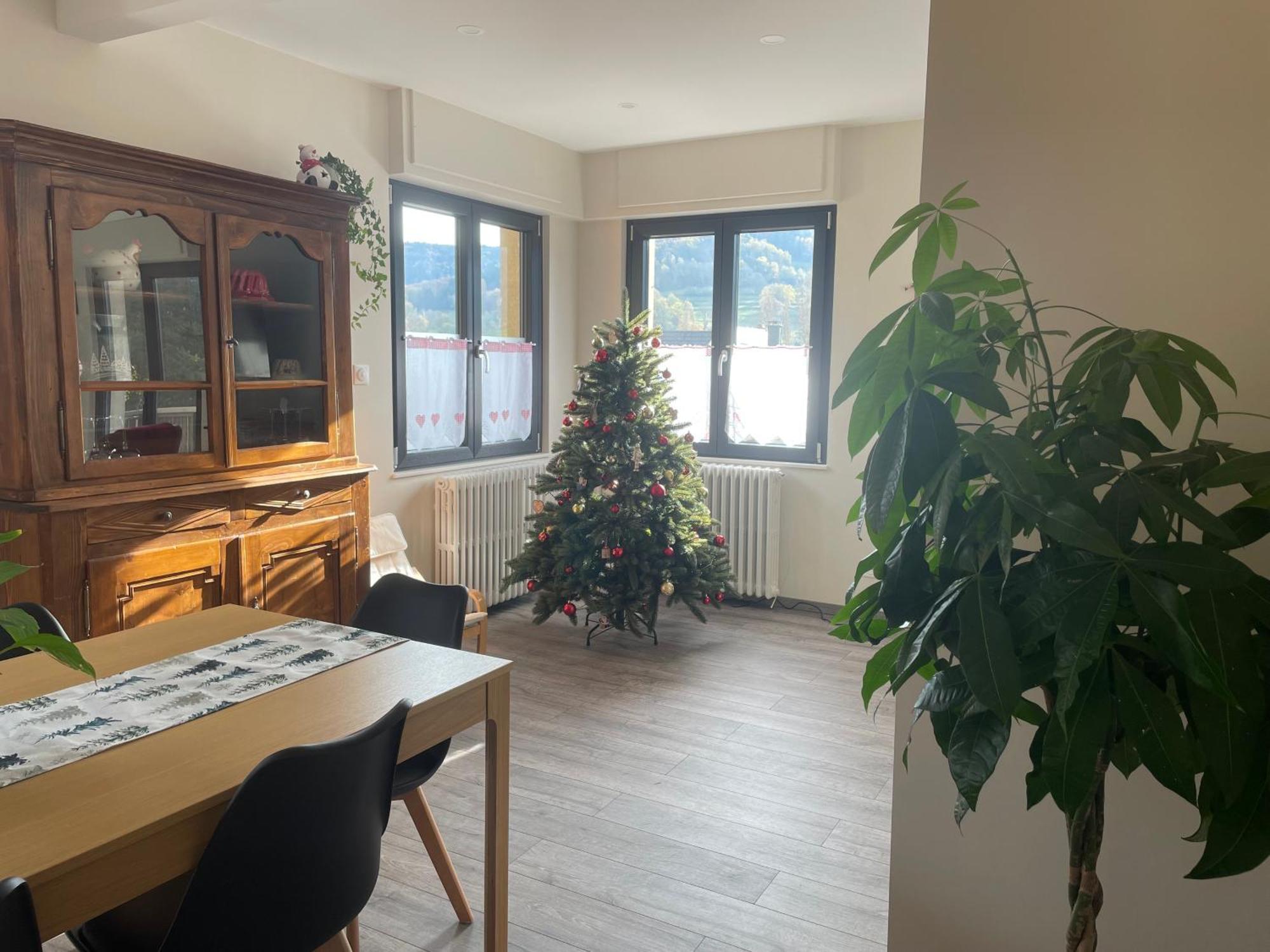 Apartment L'impasse En Famille, 2-6 Personnes Piscine Et Prives